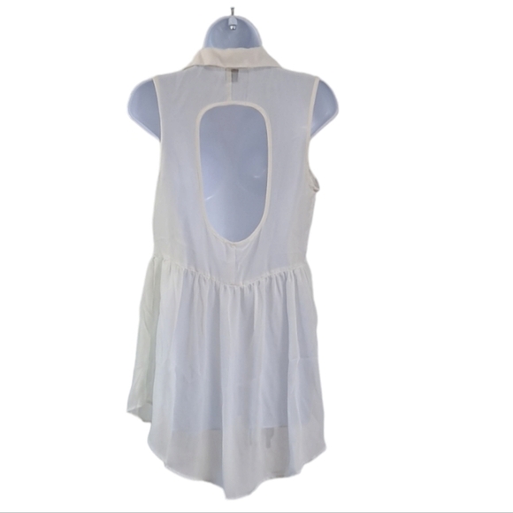 [Wet Seal]  Sheer Chiffon Top Off White Size Medium - Picture 2 of 7